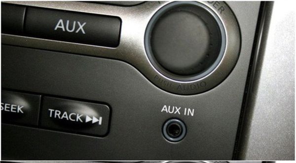 Aux in (car).jpg